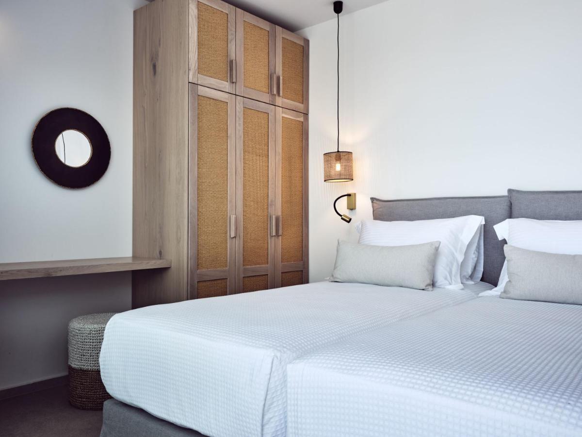 Etheria Luxury Villas & Suites アギオス・ニコラオス エクステリア 写真