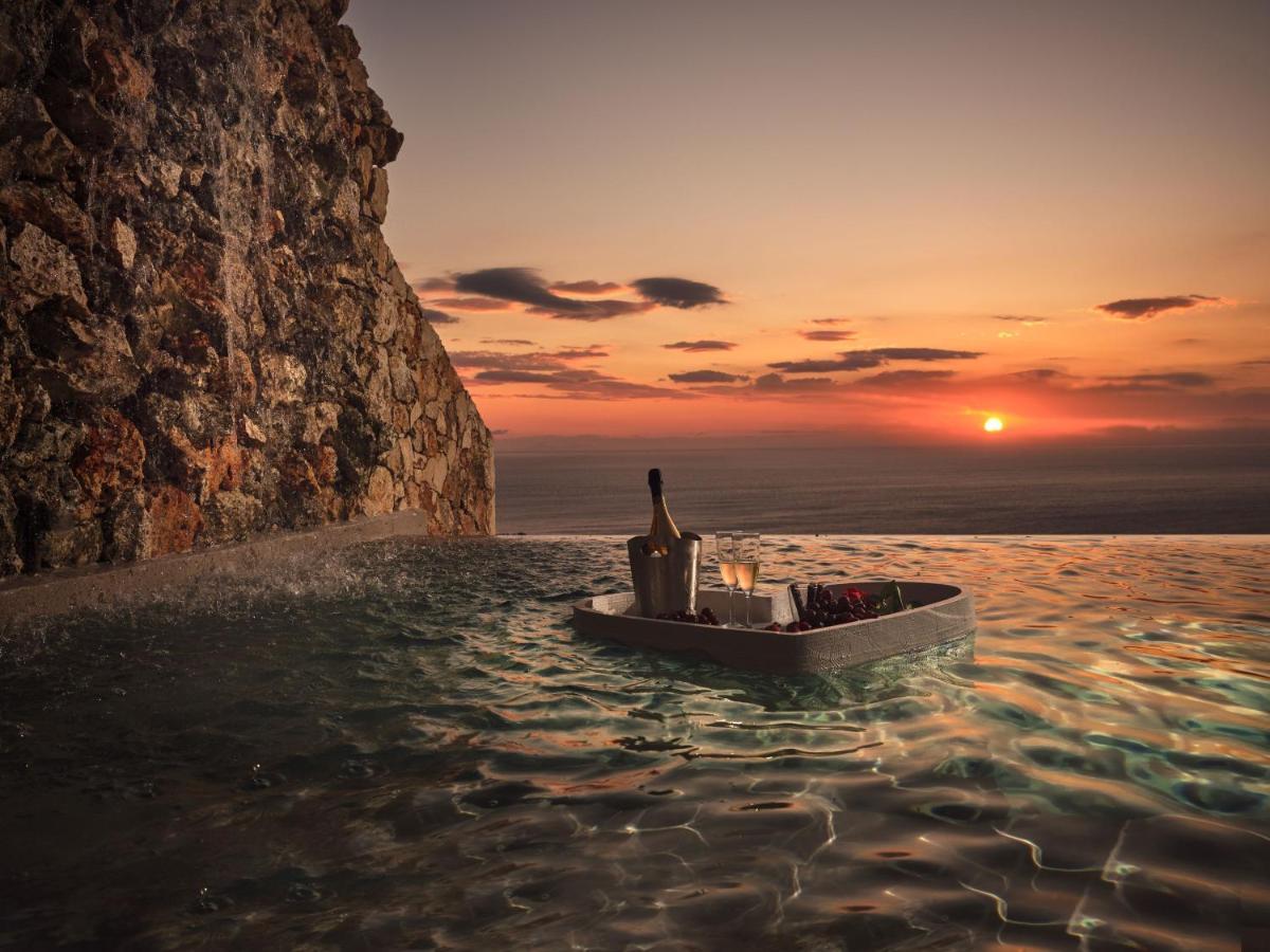 Etheria Luxury Villas & Suites アギオス・ニコラオス エクステリア 写真